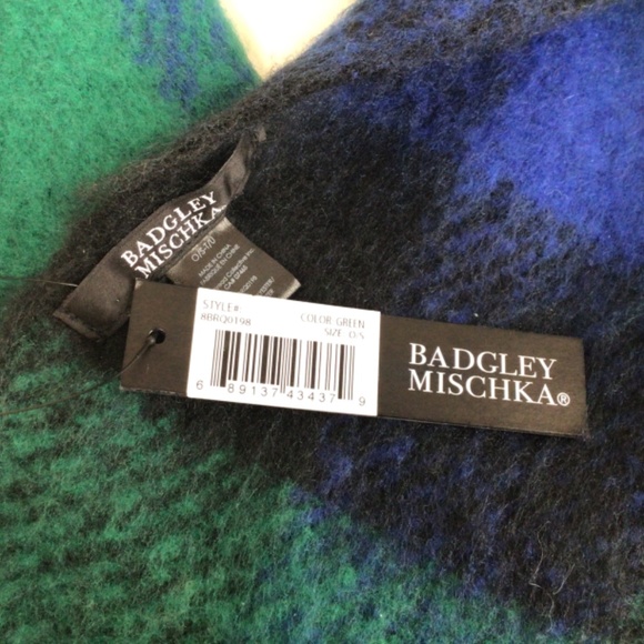 Badgley Mischka scarf new - Picture 4 of 7